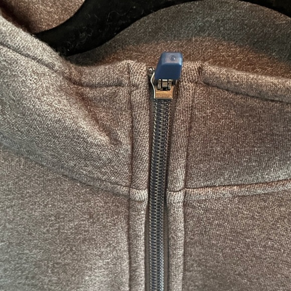 Izod Men’s Advantage Performance Mock Collar Pullover, Large - Picture 3 of 6